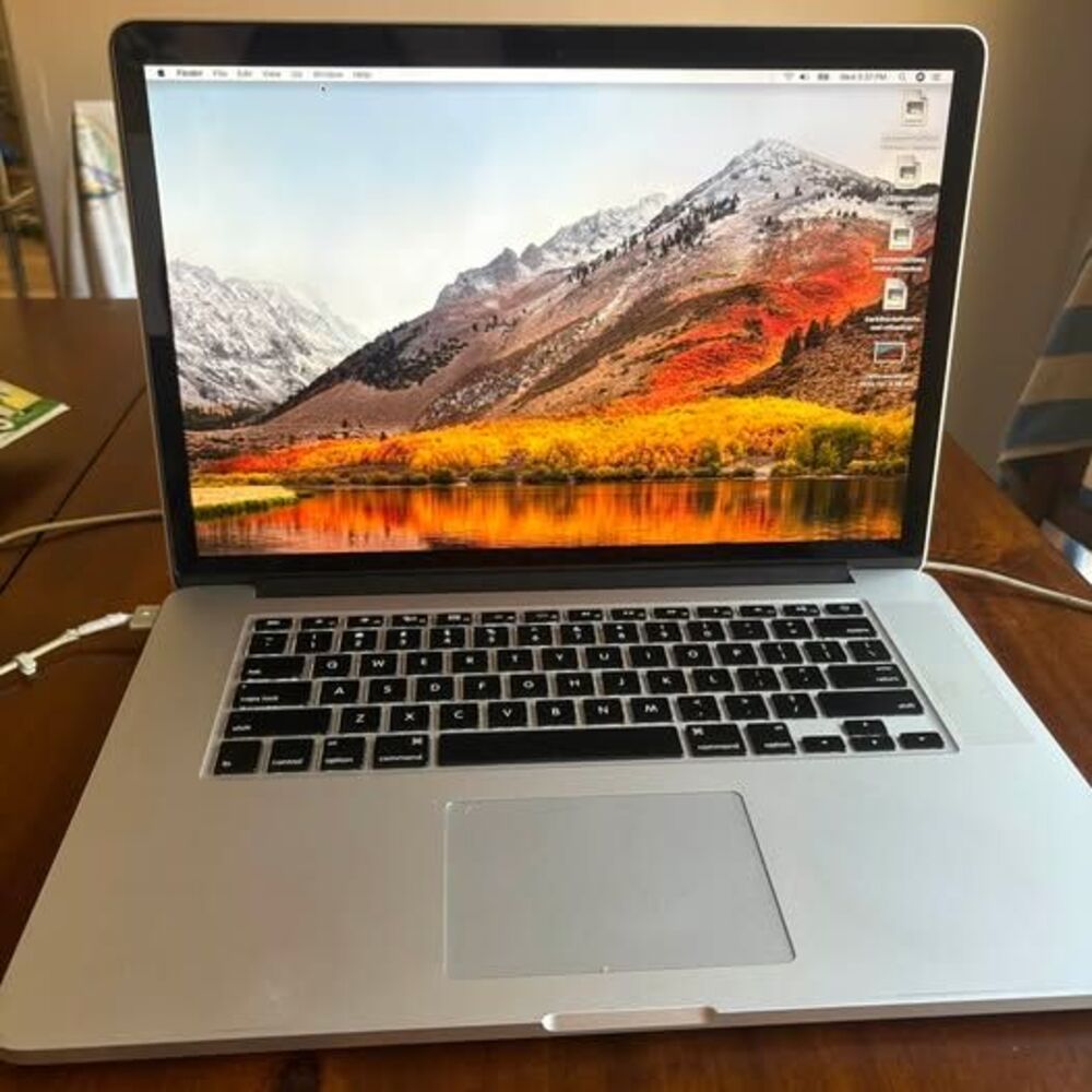 Apple MacBook Pro A1398  2012